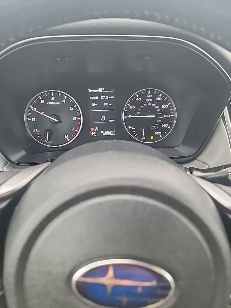 Used 2023 Subaru Outback Premium image 3