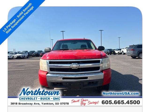 Used 2009 Chevrolet Silverado 1500 W/T w/ LS Package AWD/4WD image 3