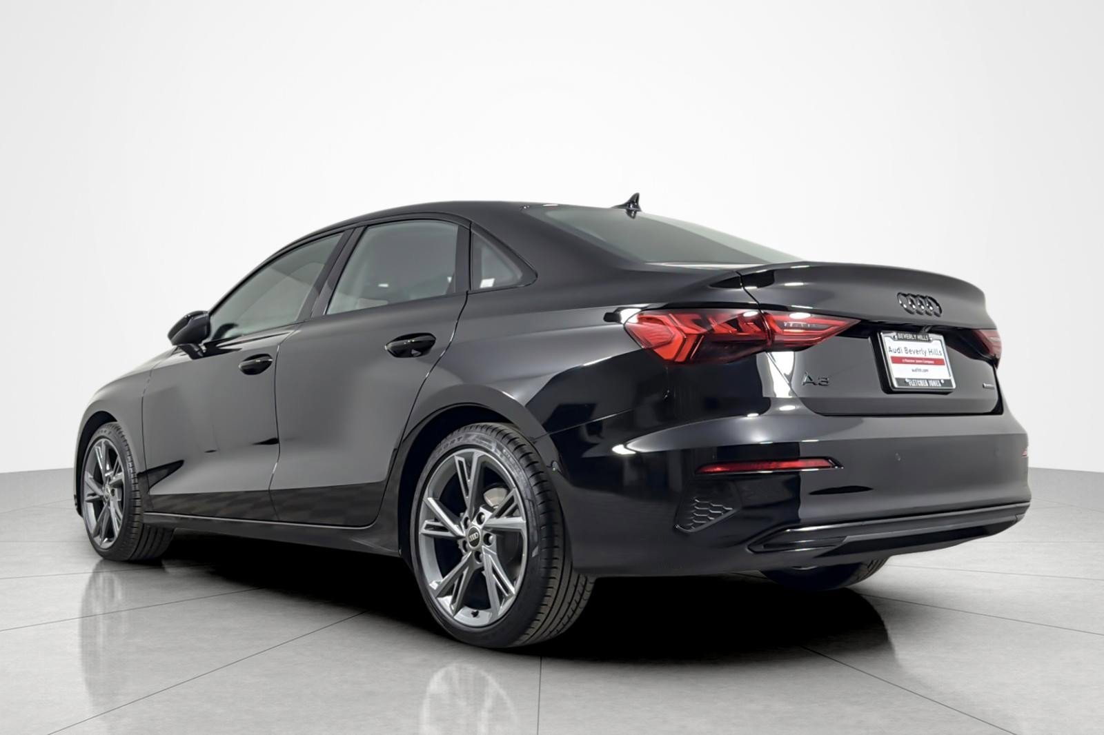 Used 2024 Audi A3 2.0T Premium Plus w/ Premium Plus Package image 3