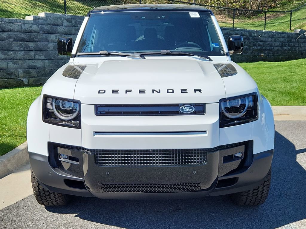 New 2026 Land Rover Defender 130 S image 8