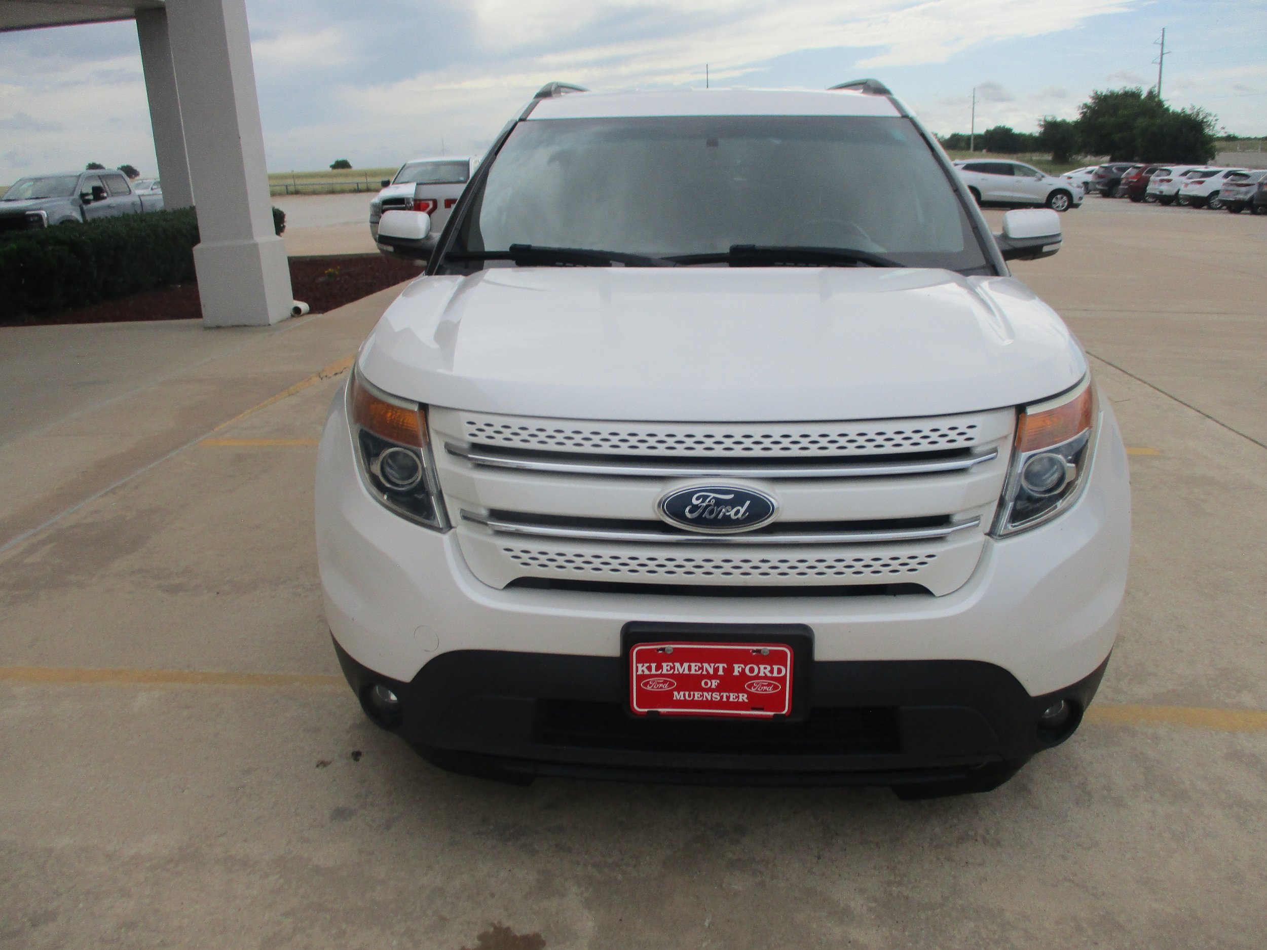 Used 2014 Ford Explorer Limited w/ Equipment Group 301A FWD image 12