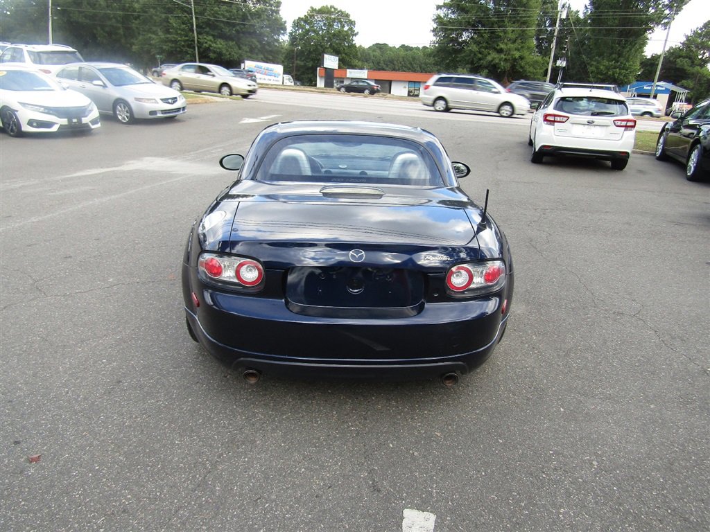 Used 2007 MAZDA MX-5 Miata Touring w/ Interior Trim Pkg image 7