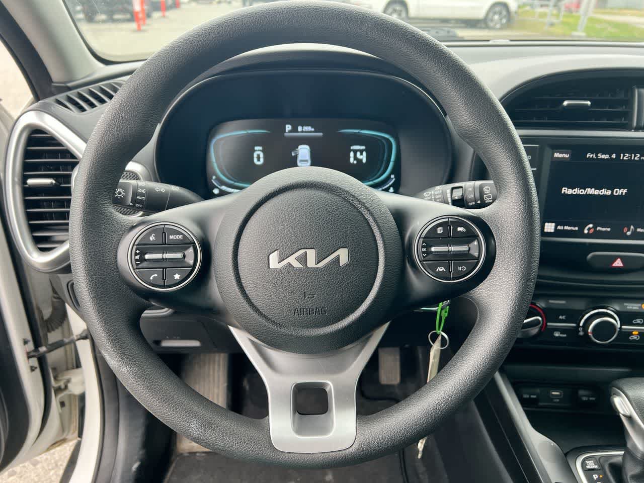 Used 2024 Kia Soul LX w/ Option Group 015 FWD image 14