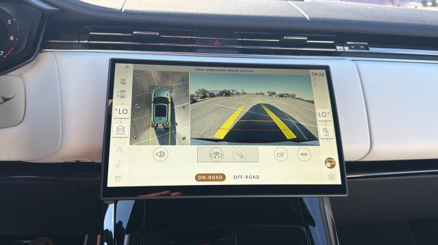 New 2026 Land Rover Range Rover Sport Dynamic SE image 25