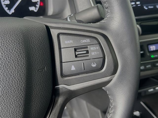 Used 2025 Honda Ridgeline Sport image 18