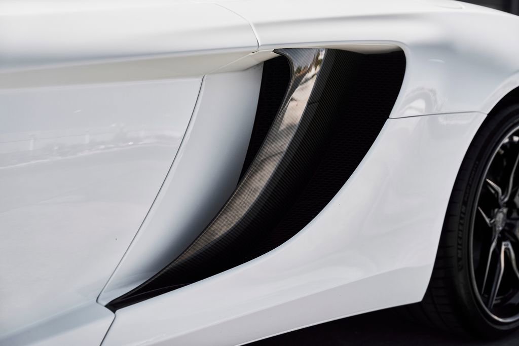 Used 2012 McLaren MP4-12C Coupe RWD image 11