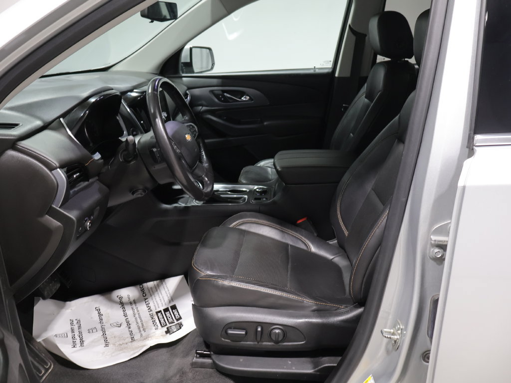 Used 2020 Chevrolet Traverse Premier AWD/4WD image 10