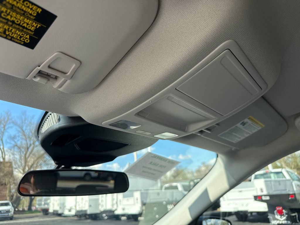 Used 2022 Ford Escape SE w/ Convenience Package FWD image 45