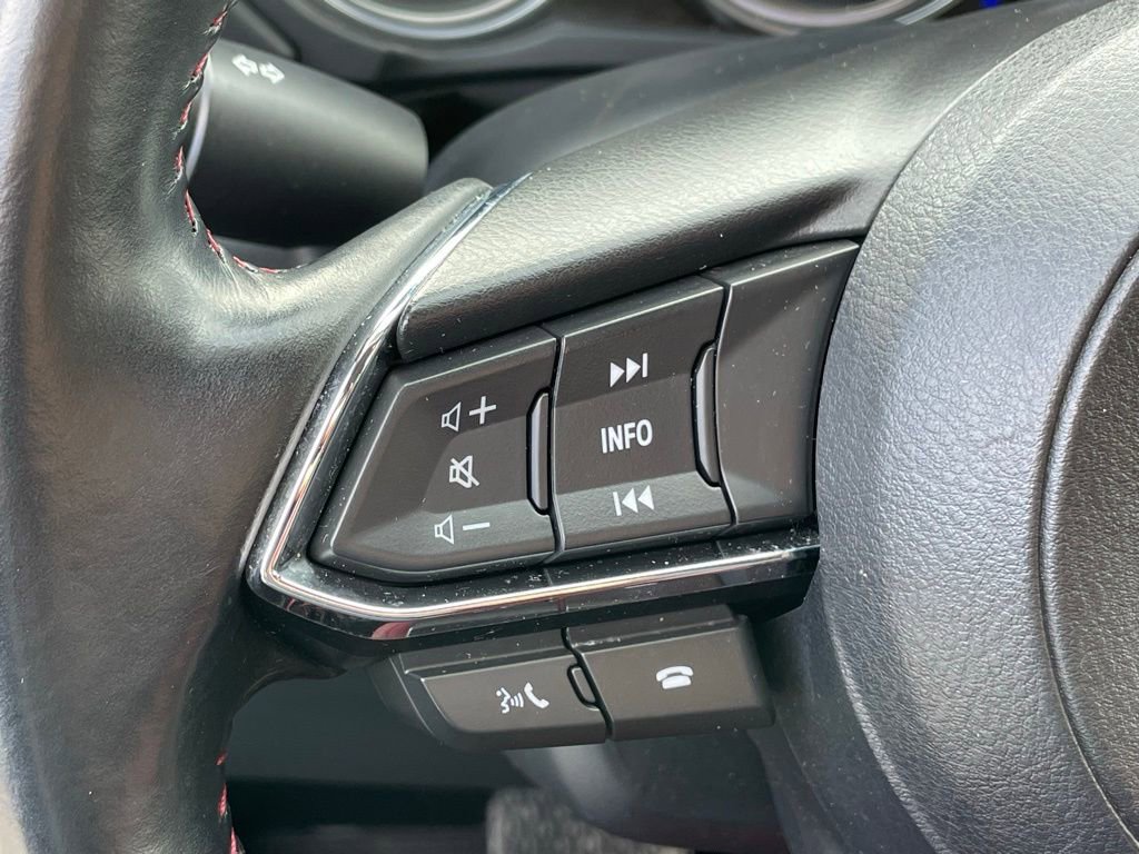 Certified 2022 MAZDA CX-5 Carbon Edition image 16