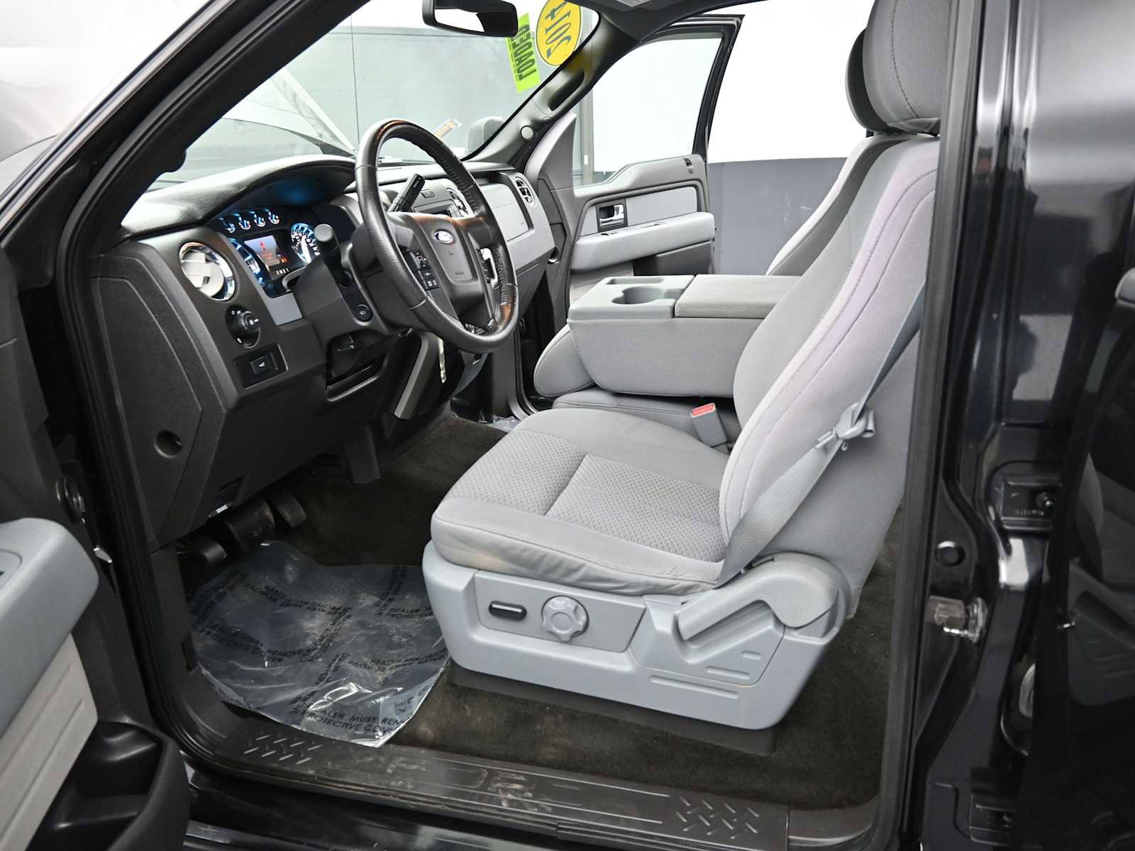 Used 2014 Ford F150 XLT w/ Equipment Group 302A Luxury image 12