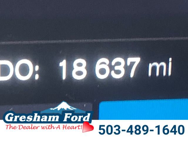 Used 2025 Volvo XC60 B5 Plus AWD/4WD image 19