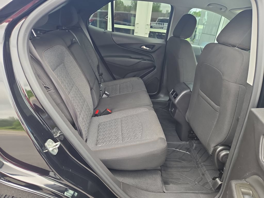 Certified 2024 Chevrolet Equinox LT w/ LPO, Floor Liner Package AWD/4WD image 15