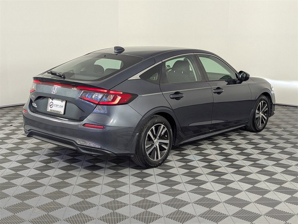 Used 2023 Honda Civic LX image 5