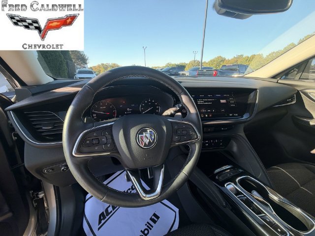 Used 2023 Buick Envision Preferred FWD image 16