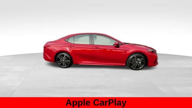 Used 2025 Toyota Camry XSE image 8