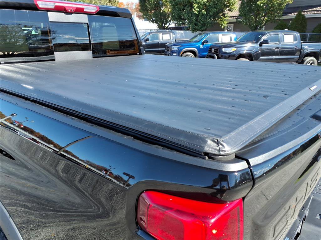 Used 2025 Chevrolet Silverado 1500 ZR2 w/ Technology Package image 16