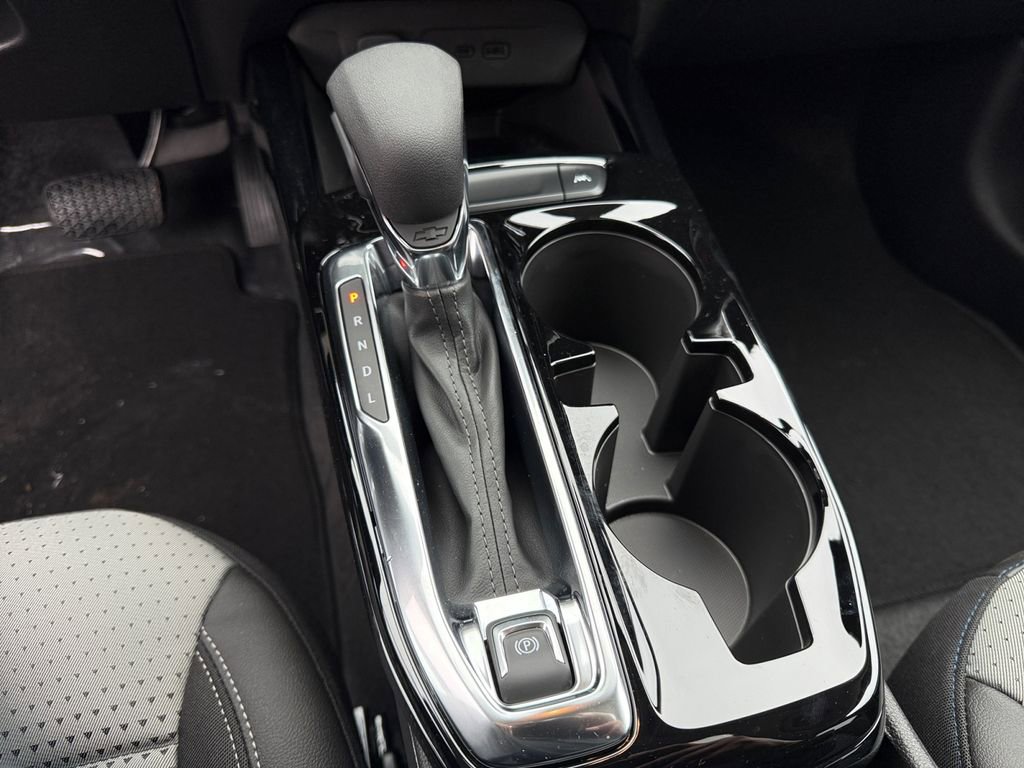 New 2026 Chevrolet Trax LT w/ Sunroof Package image 19