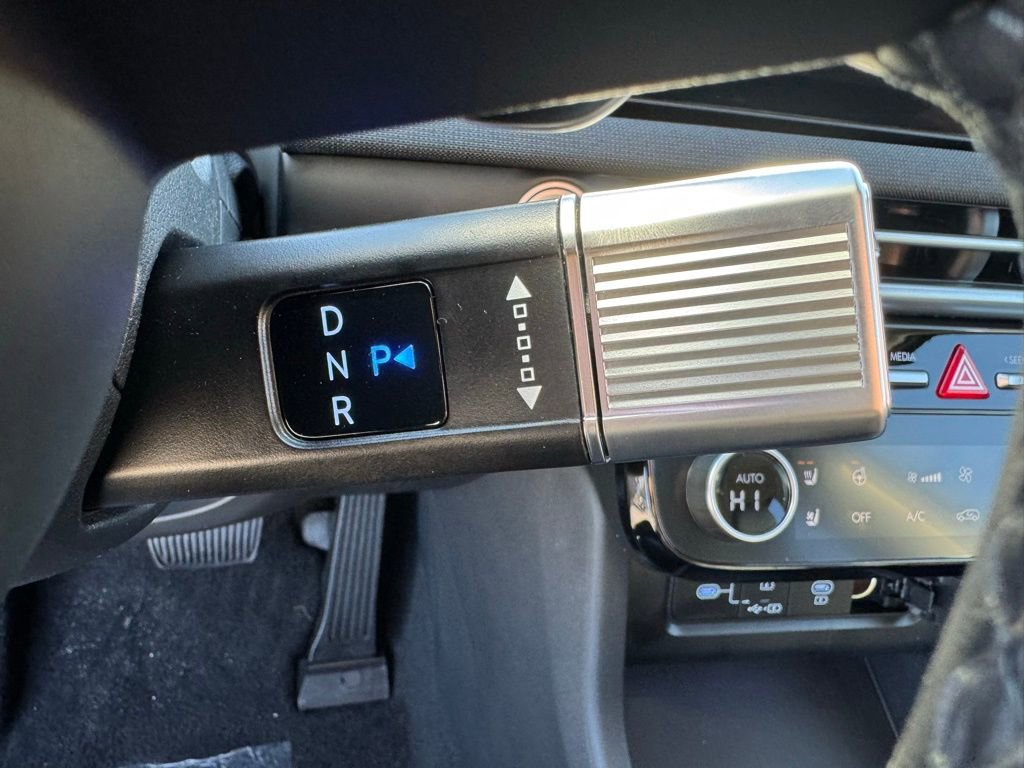 New 2026 Hyundai Tucson Limited image 29