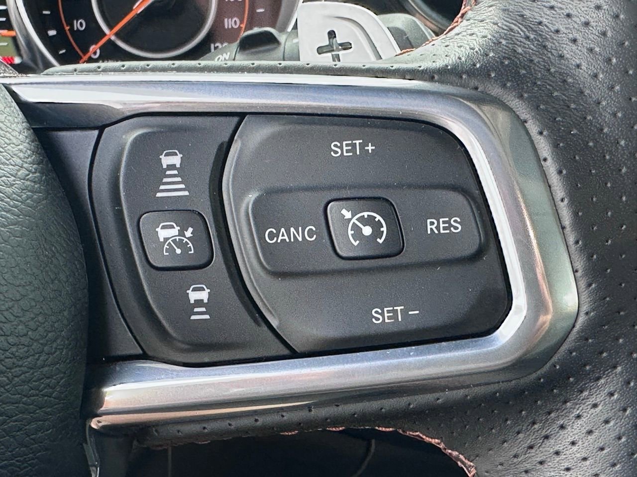 Used 2023 Jeep Wrangler Unlimited Rubicon 392 w/ Trailer Tow Package AWD/4WD image 29