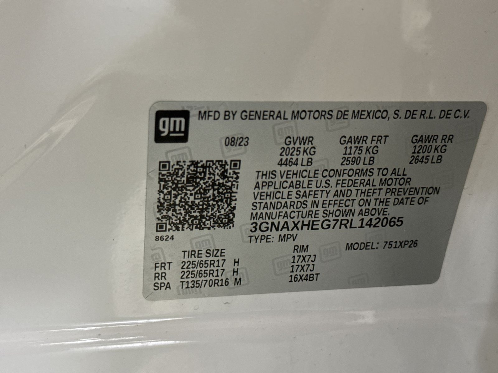 Used 2024 Chevrolet Equinox LS w/ LS Convenience Package FWD image 29