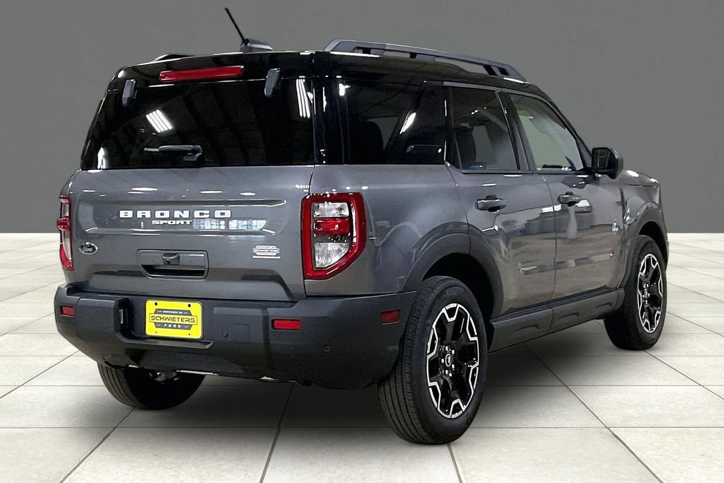 Certified 2025 Ford Bronco Sport Outer Banks w/ Outer Banks Tech Package+ AWD/4WD image 12