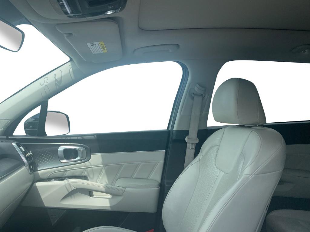 Used 2022 Kia Sorento SX image 5