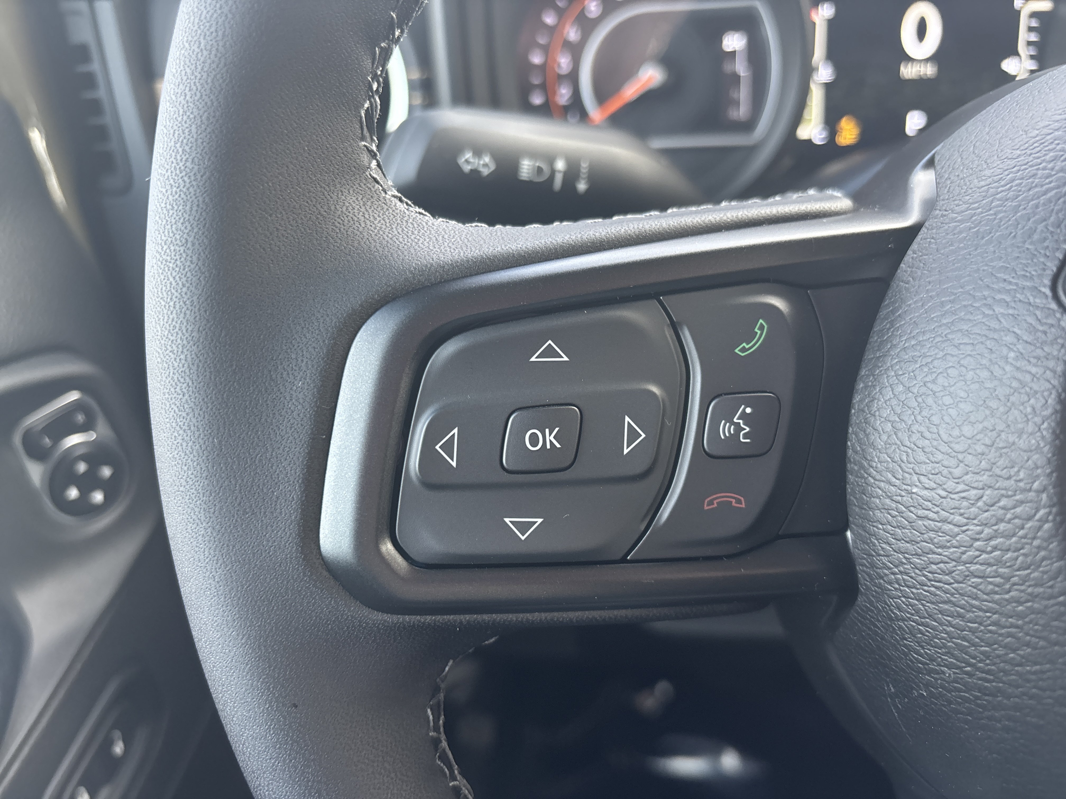 New 2026 Jeep Gladiator Sport AWD/4WD image 22