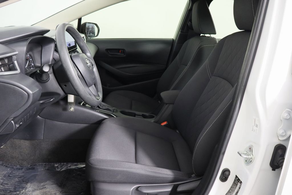 Used 2023 Toyota Corolla LE image 15
