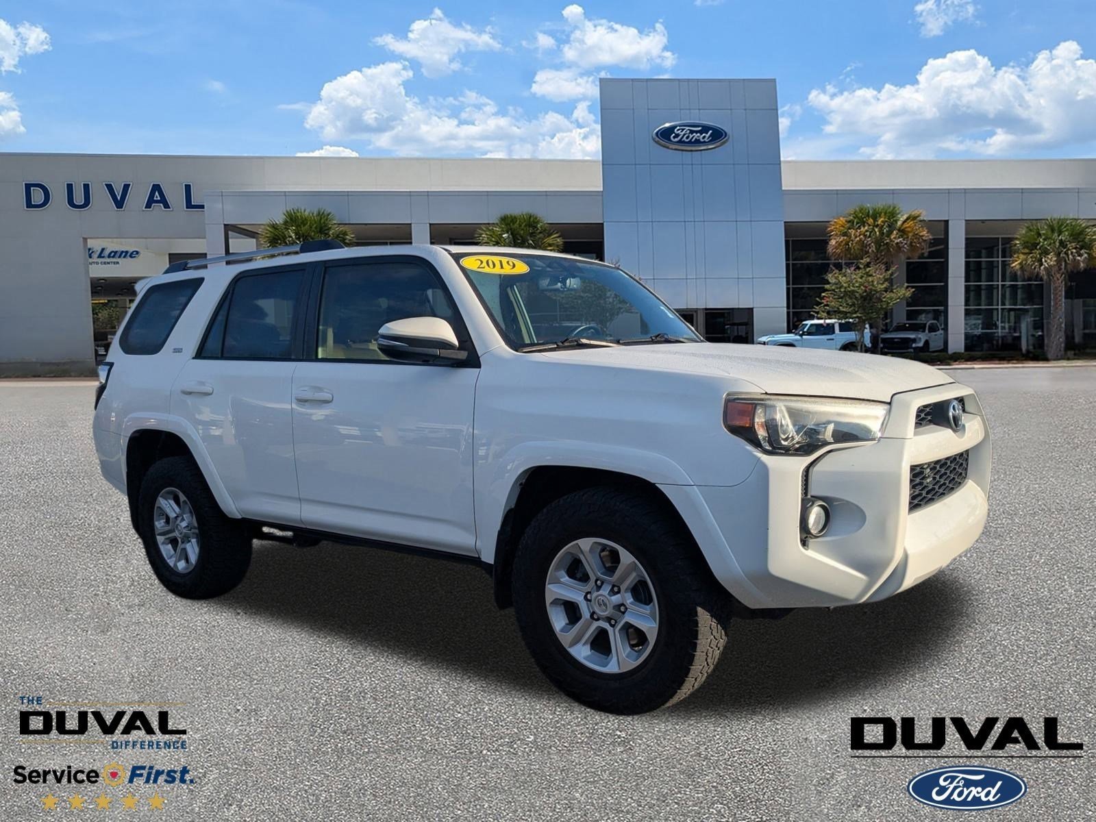 Used 2019 Toyota 4Runner SR5 Premium image 1