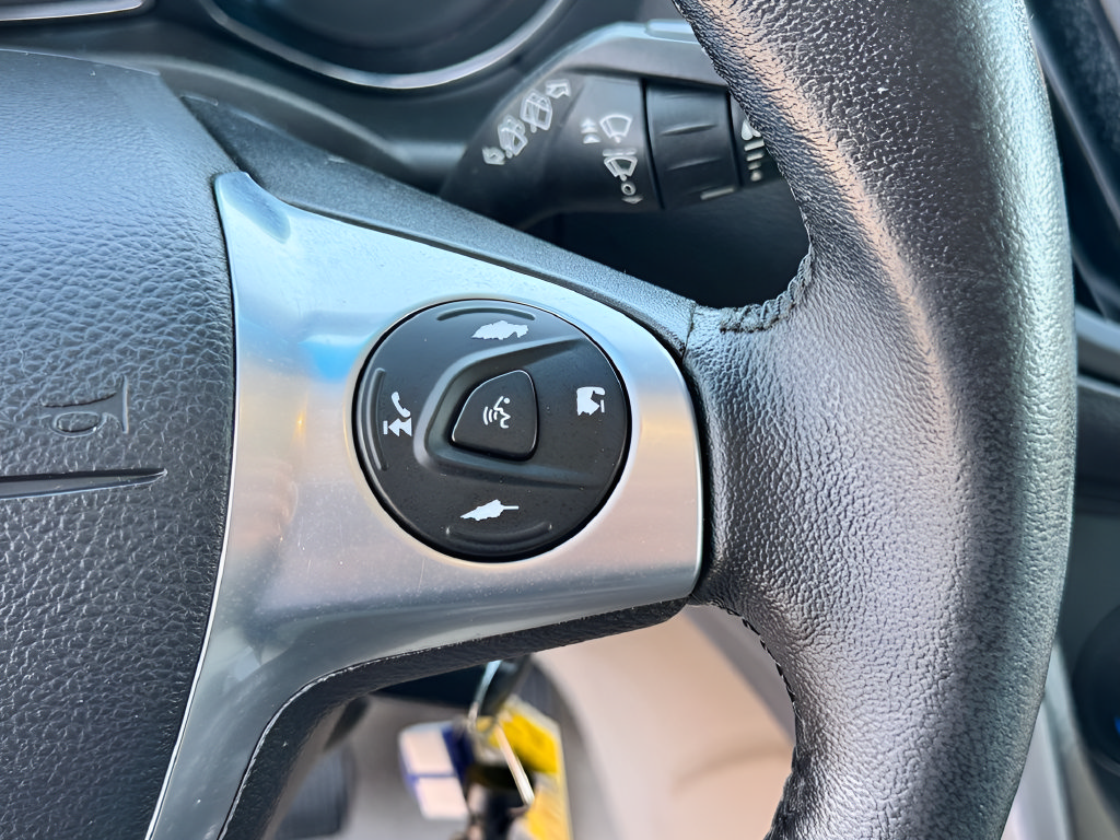 Used 2016 Ford Escape SE w/ SE Leather Comfort Package FWD image 13