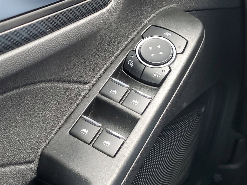 Used 2023 Ford Escape ST-Line image 17