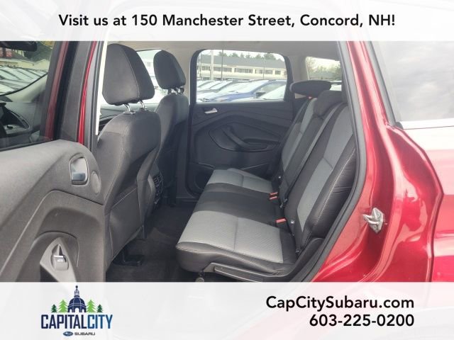 Used 2017 Ford Escape SE w/ Equipment Group 201A AWD/4WD image 16
