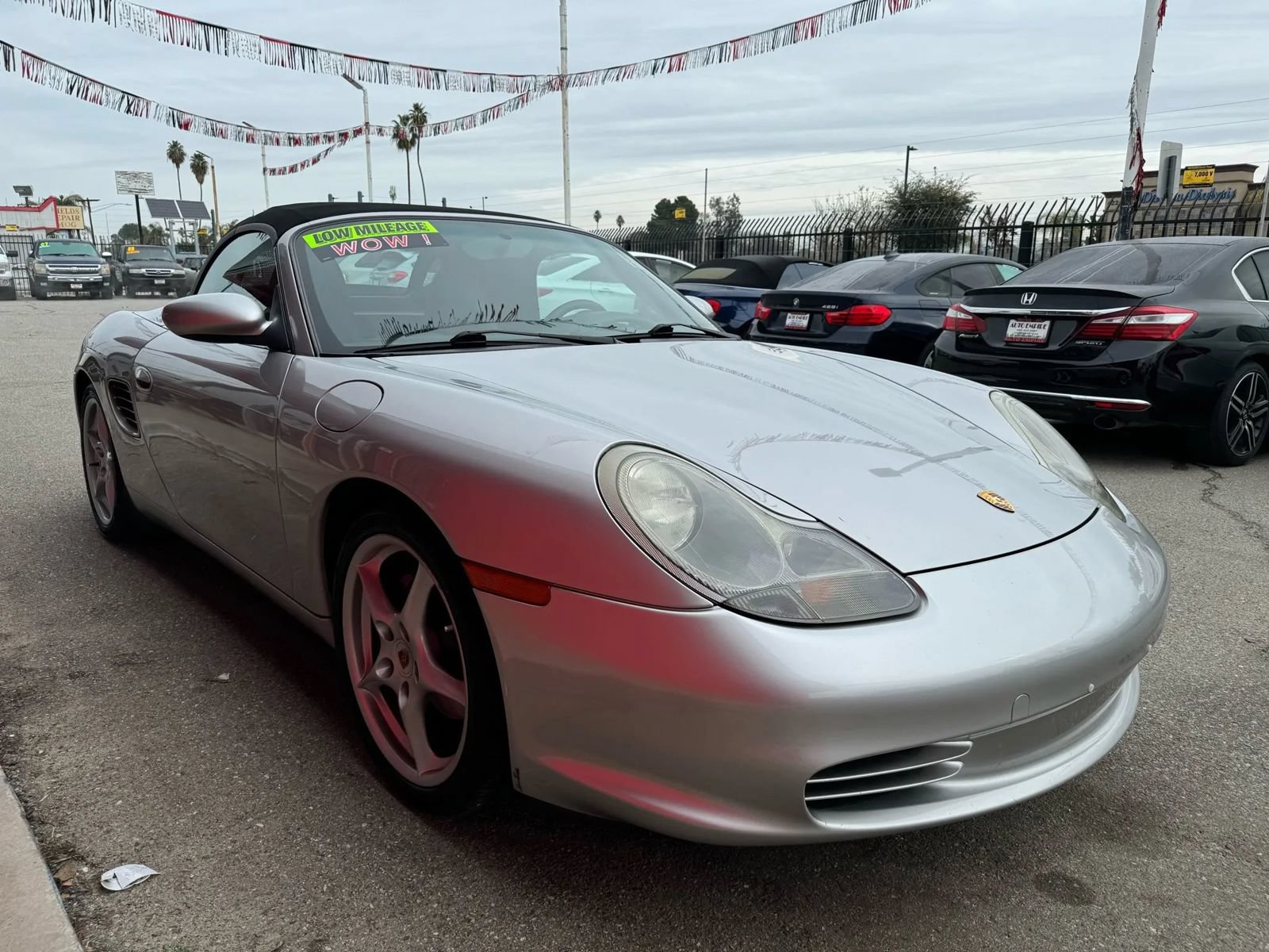Used 2004 Porsche Boxster RWD image 2