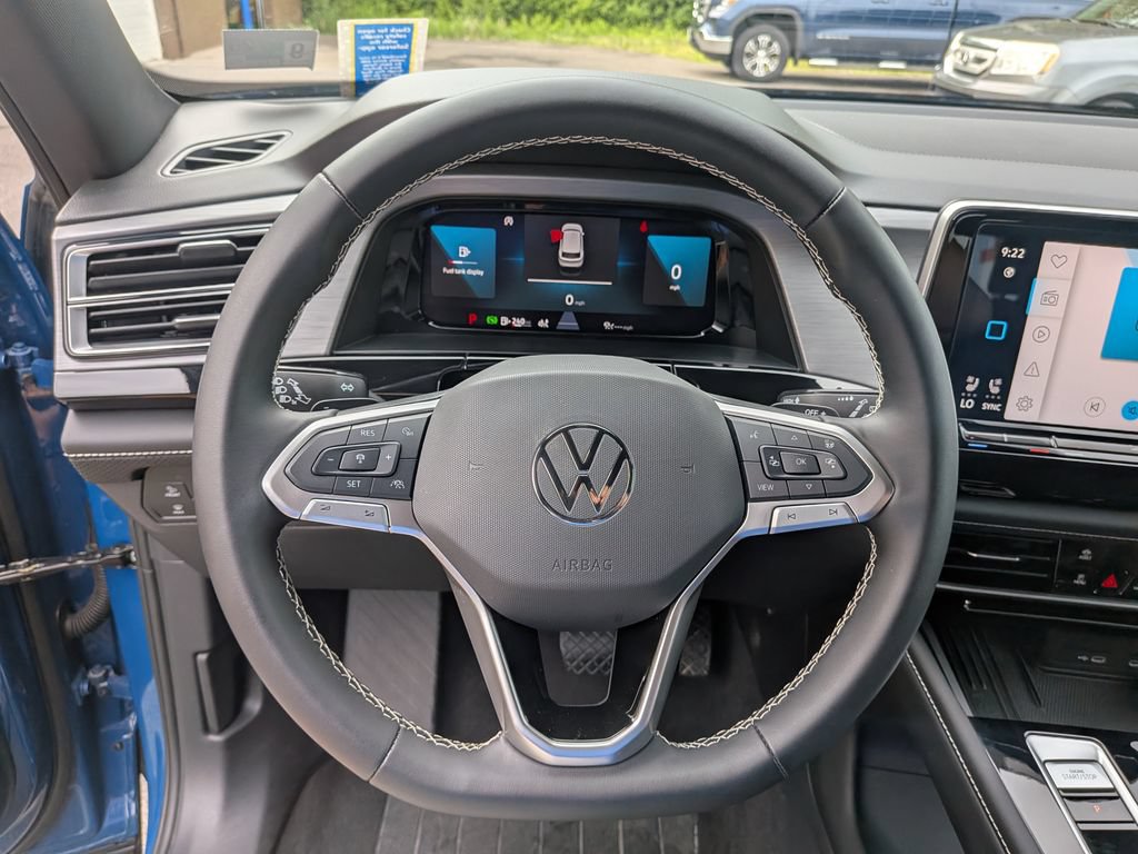 Used 2026 Volkswagen Atlas Cross Sport SE AWD/4WD image 8