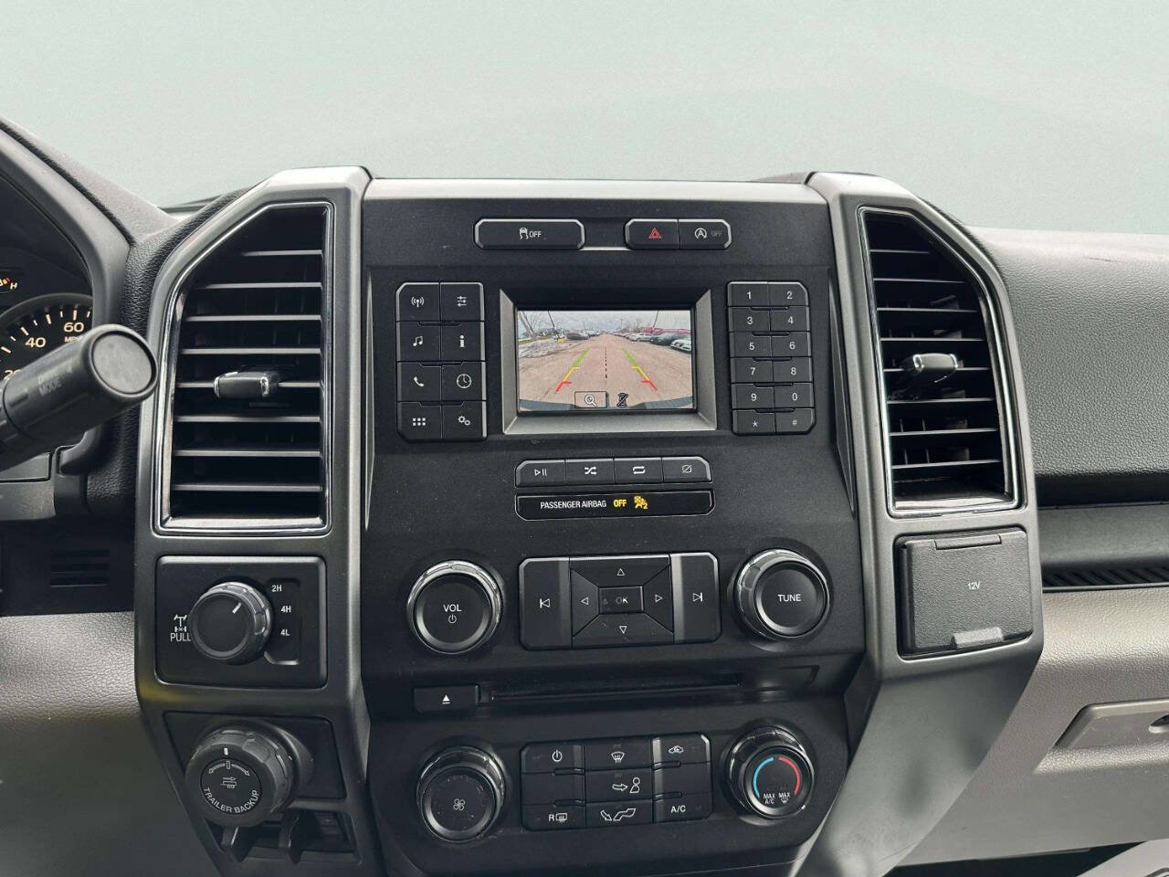Used 2018 Ford F150 XLT w/ Equipment Group 301A Mid AWD/4WD image 15