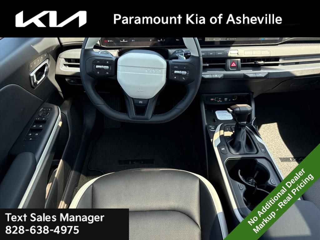 New 2026 Kia K4 GT-Line w/ GT-Line Premium Package FWD image 25
