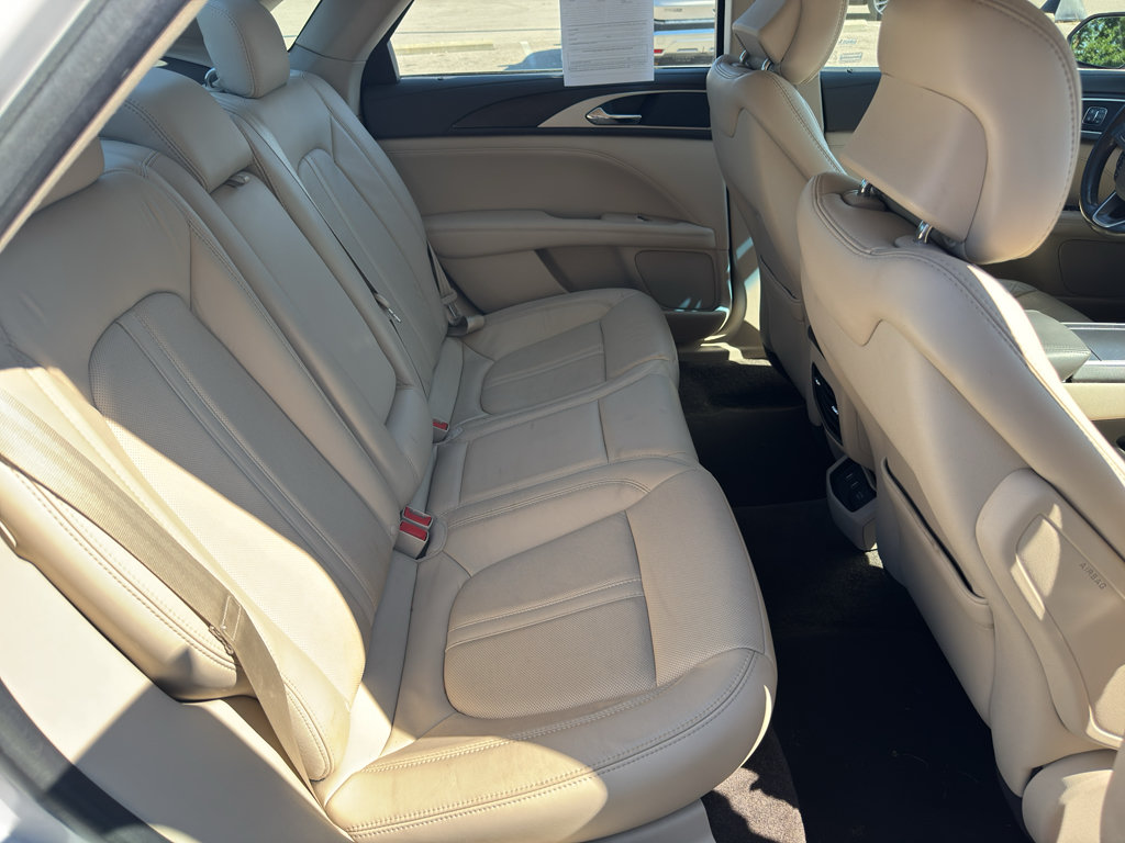 Used 2017 Lincoln MKZ Reserve FWD image 13