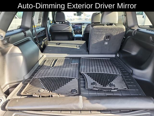 Used 2025 Jeep Grand Cherokee Limited w/ Luxury Tech Group II image 33