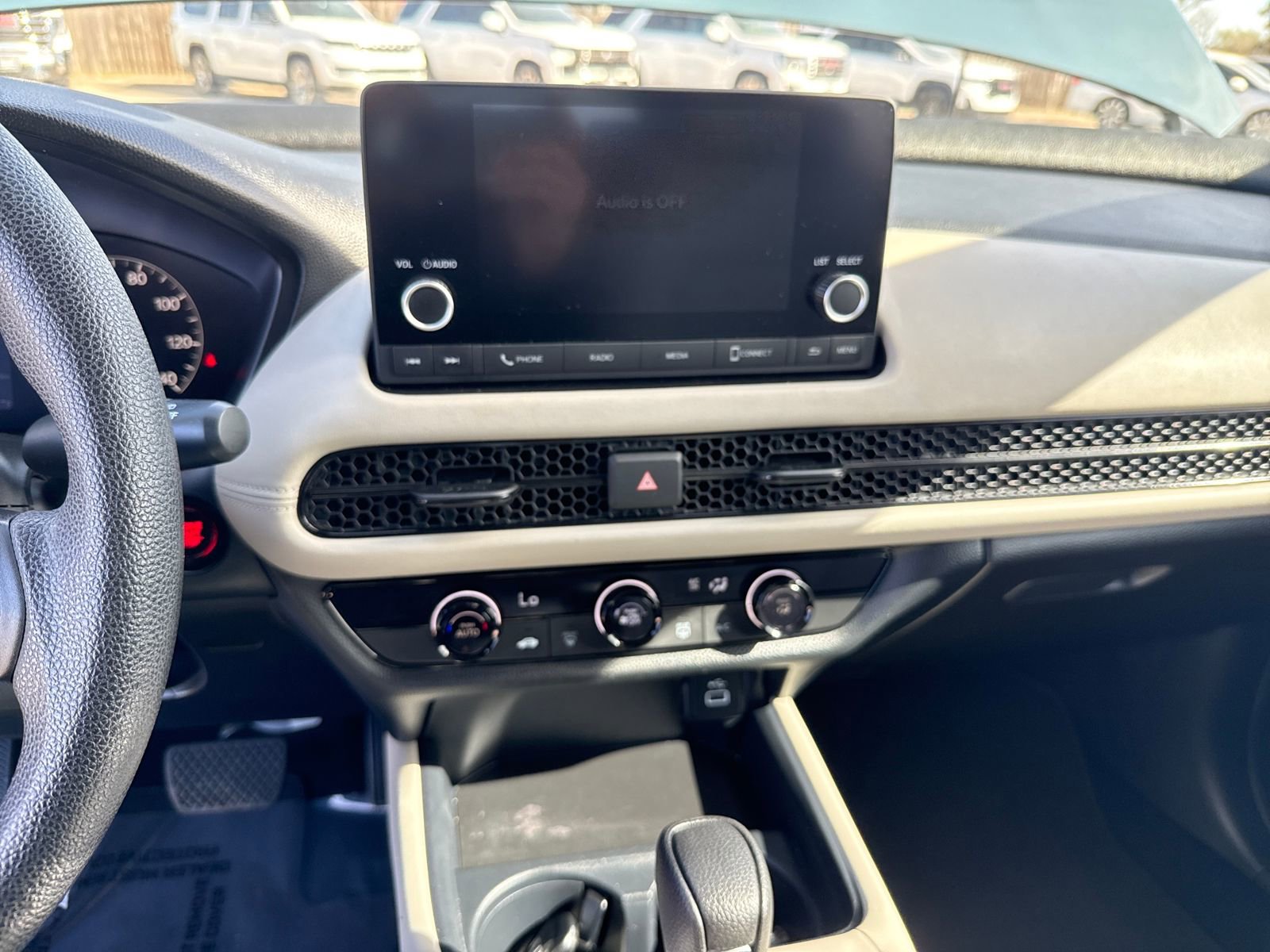 Used 2023 Honda HR-V LX image 22