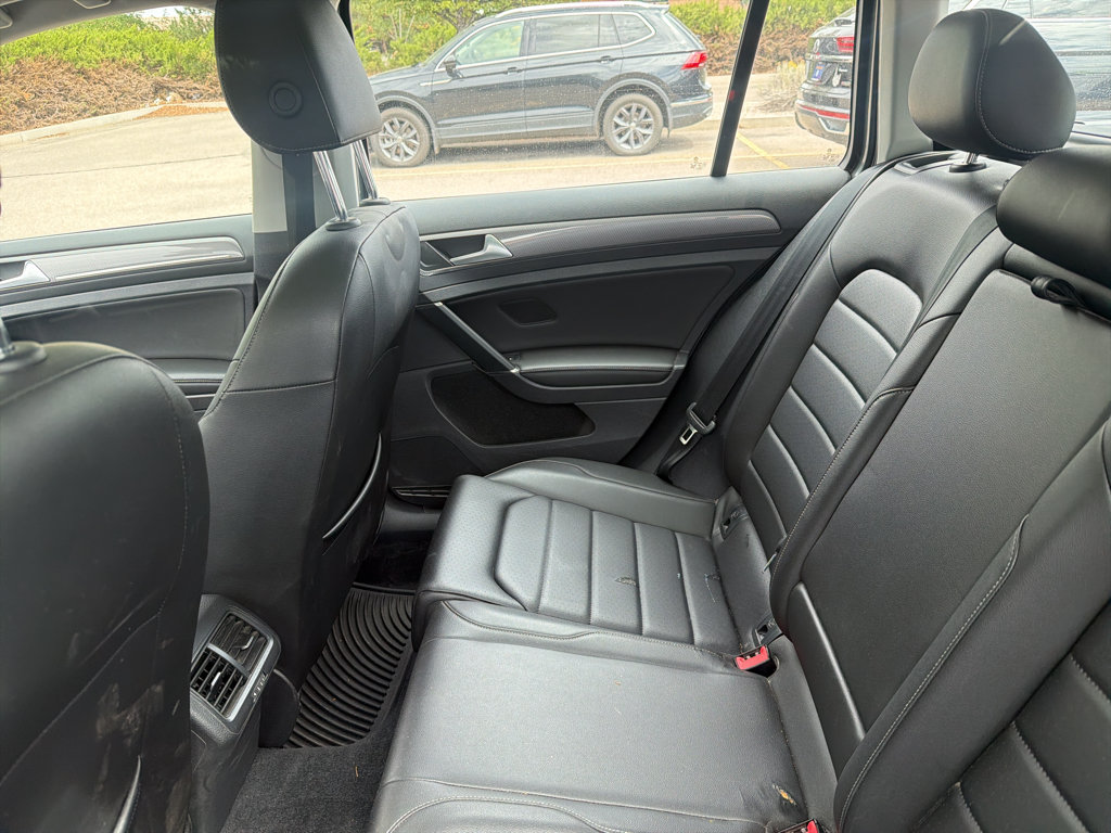 Used 2019 Volkswagen Golf Alltrack S AWD/4WD image 5