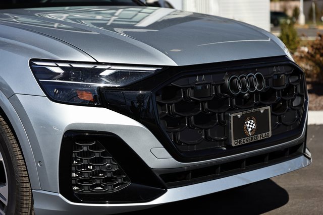 New 2025 Audi Q8 Premium Plus image 3