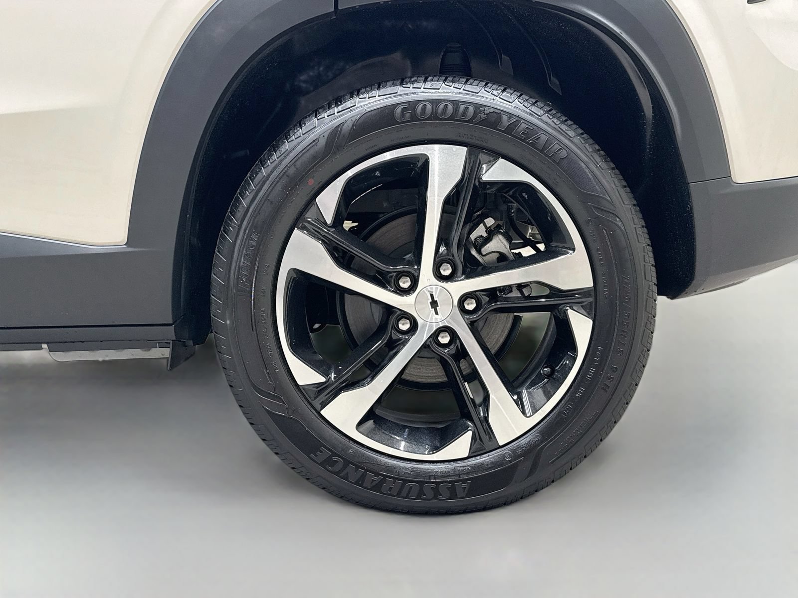 New 2026 Chevrolet Trax RS w/ Driver Confidence Package FWD image 33