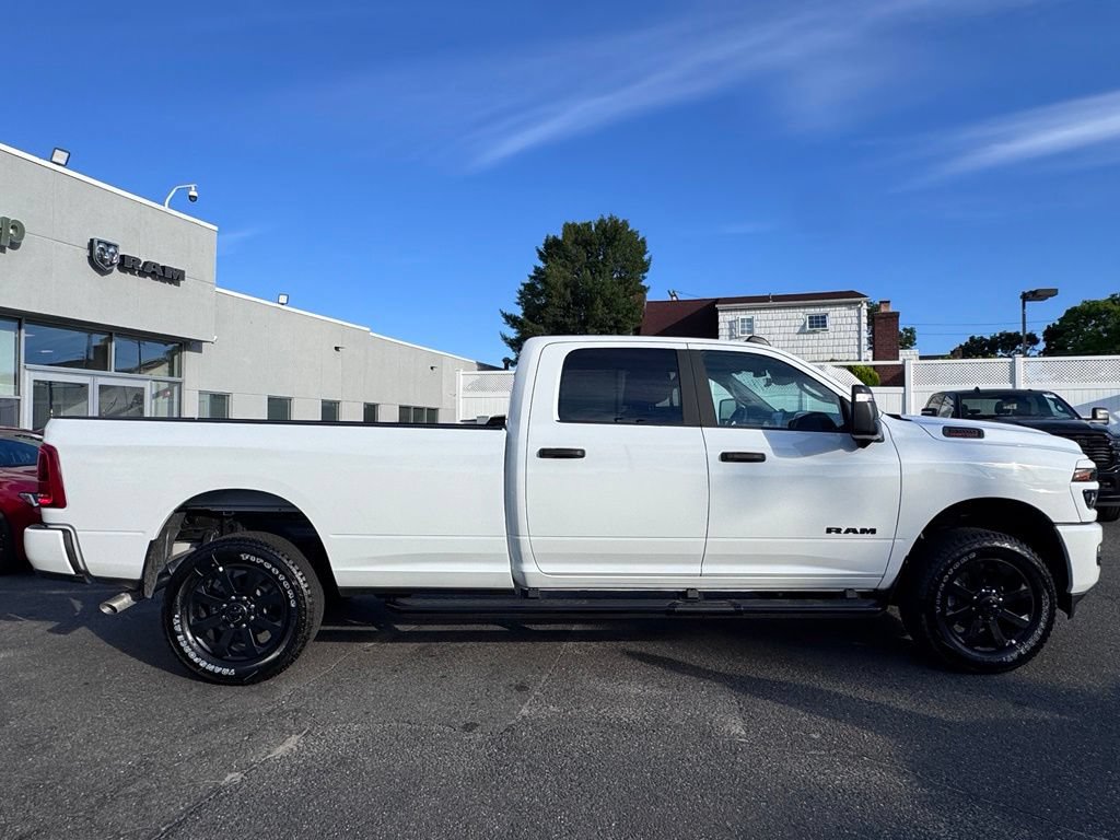 New 2026 RAM 2500 Big Horn AWD/4WD image 9