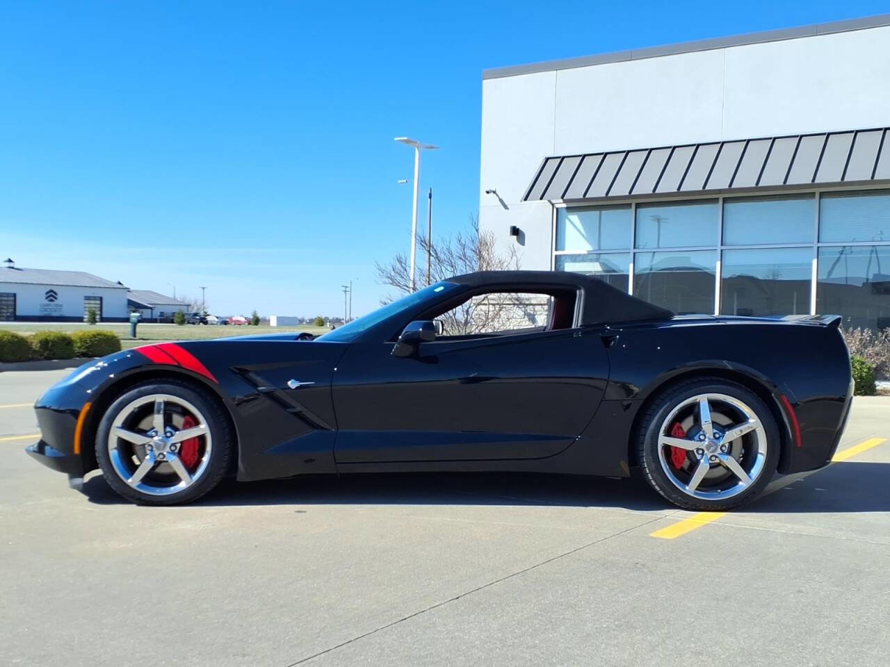 Used 2014 Chevrolet Corvette Stingray Convertible w/ 2LT Preferred Equipment Group image 4