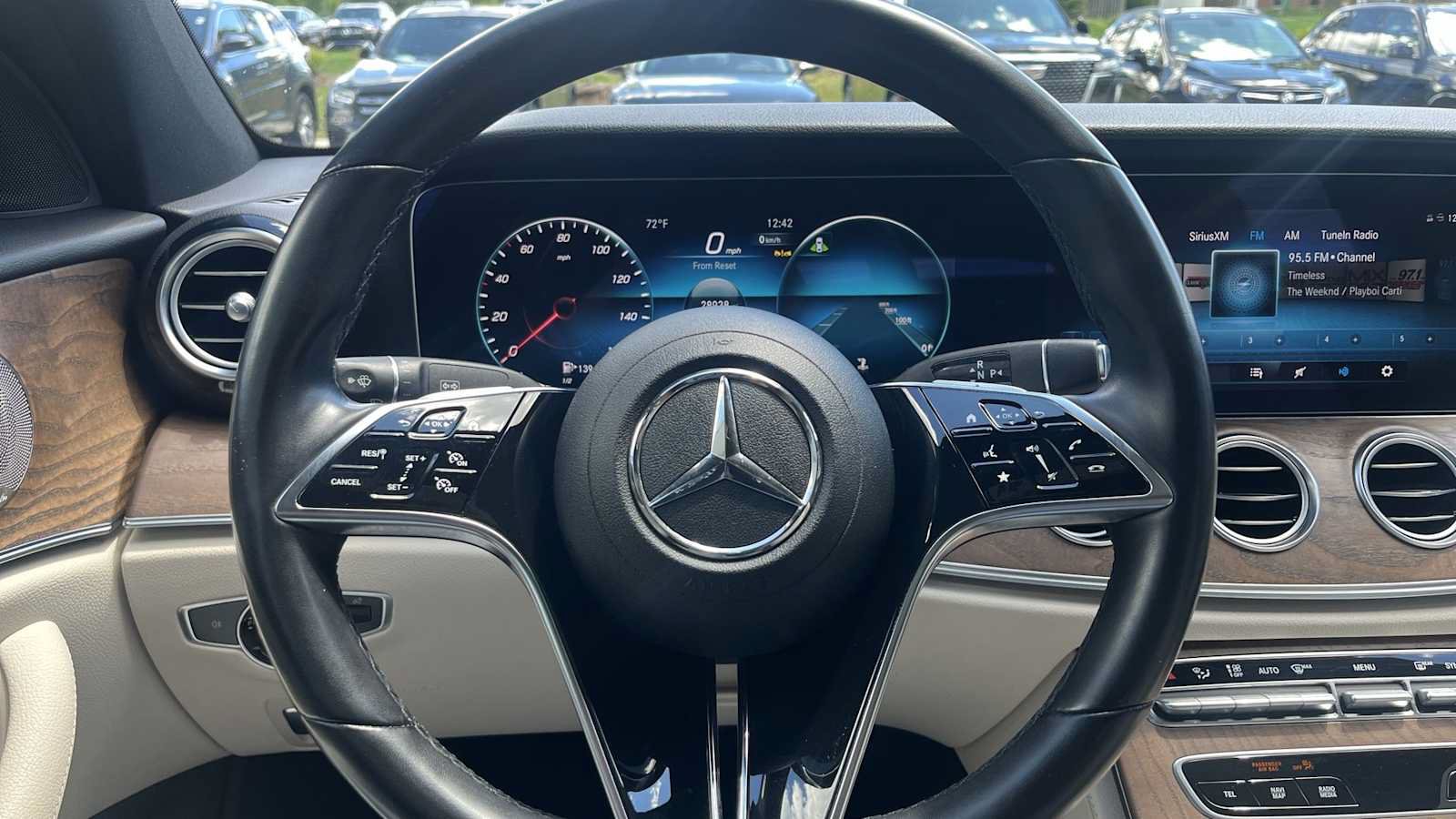 Certified 2023 Mercedes-Benz E 350 4MATIC Sedan image 38