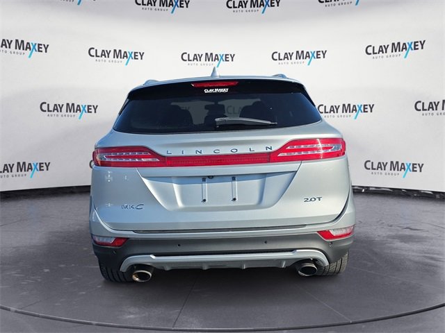 Used 2017 Lincoln MKC Premiere image 4