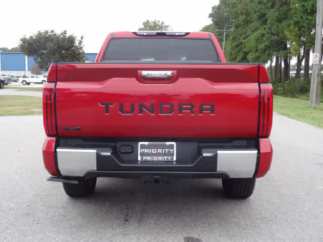 Used 2025 Toyota Tundra Limited AWD/4WD image 3