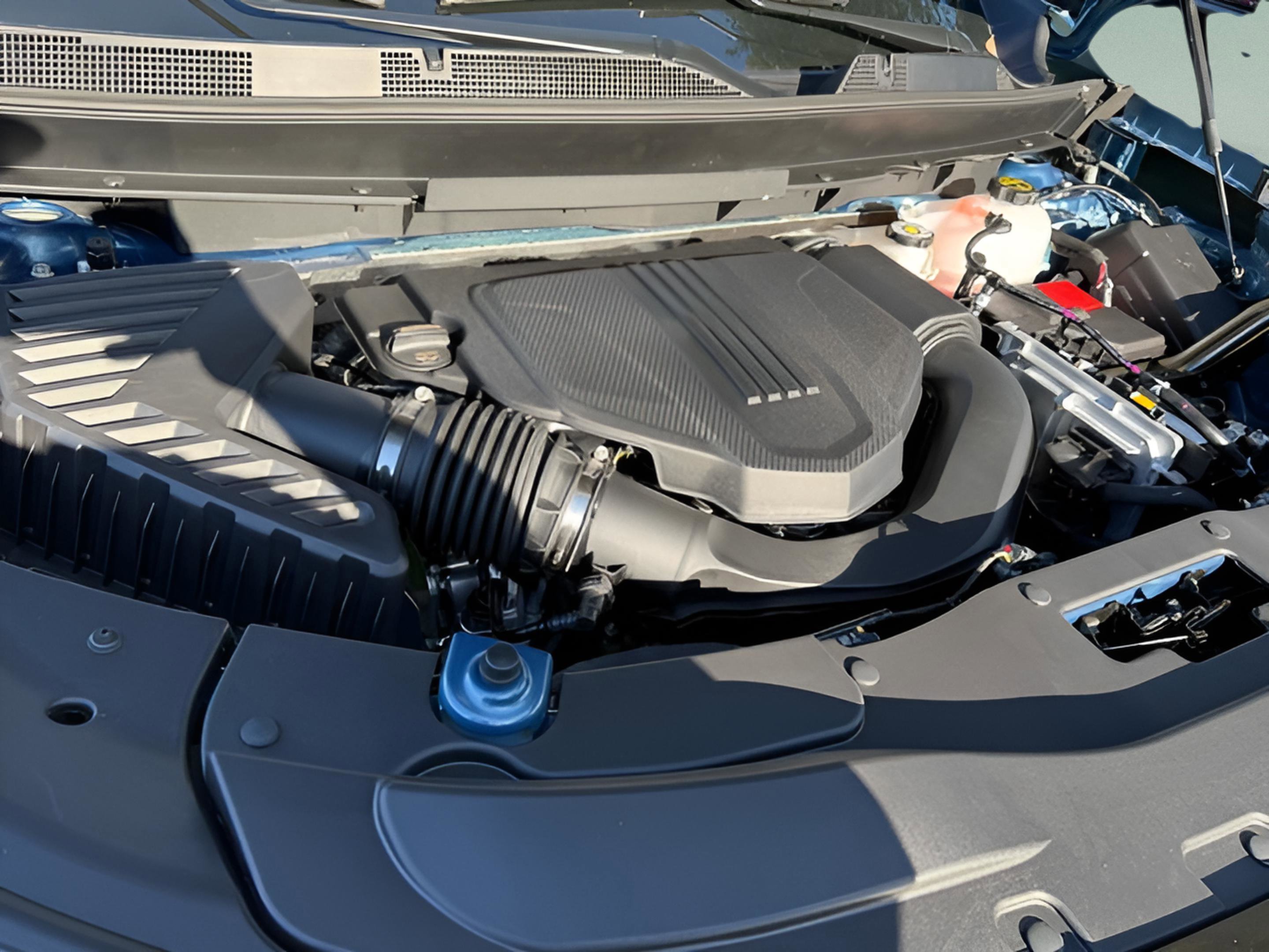 New 2026 Chevrolet Traverse Z71 w/ Driver Confidence Package image 18