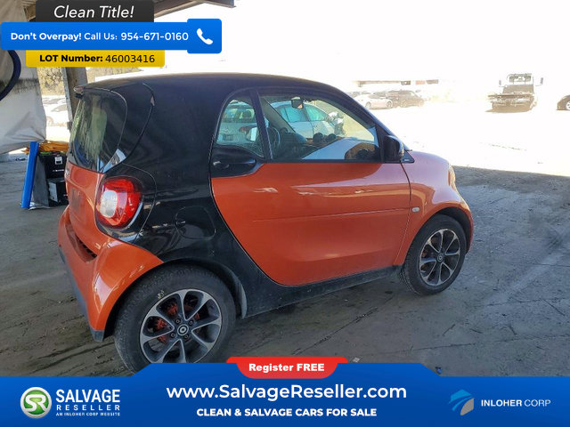 Used 2016 smart fortwo passion image 4