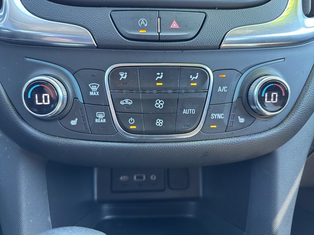 Used 2024 Chevrolet Equinox LT AWD/4WD image 22